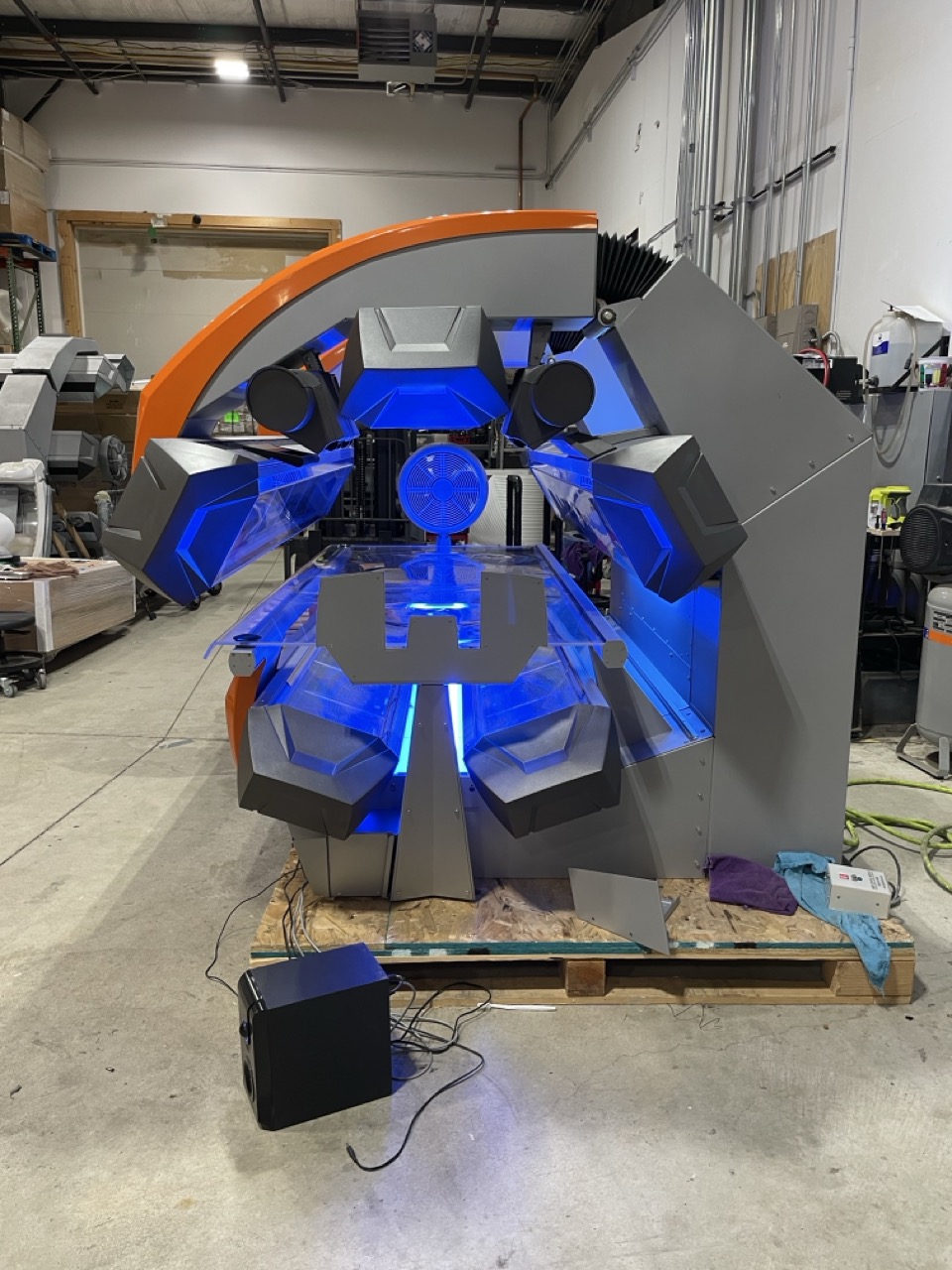 9000829701063630_21 Large